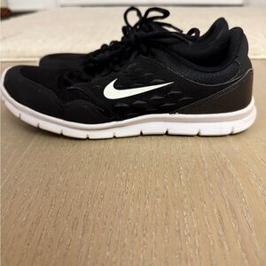 Nike Women’s Black Running Shoes
